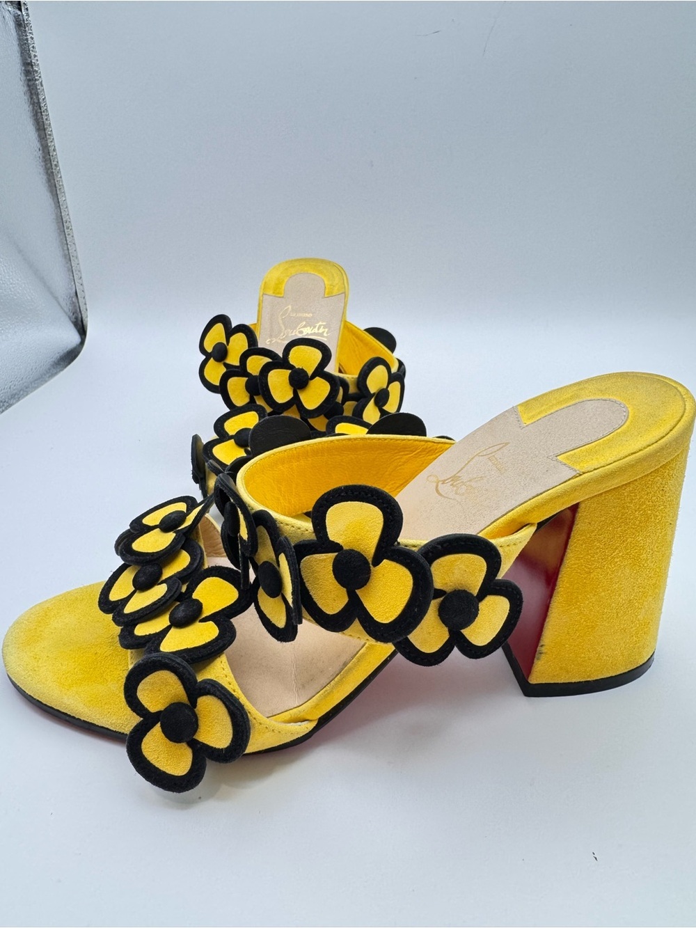 Christian Louboutin Tres Pansy 85 Yellow Suede Floral Mule Sandals EU 36 - Picture 6 of 8